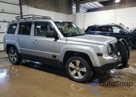 2017 Jeep Patriot Latitude z USA, uszkodzony, nr VIN 1C4NJPFA8HD211785